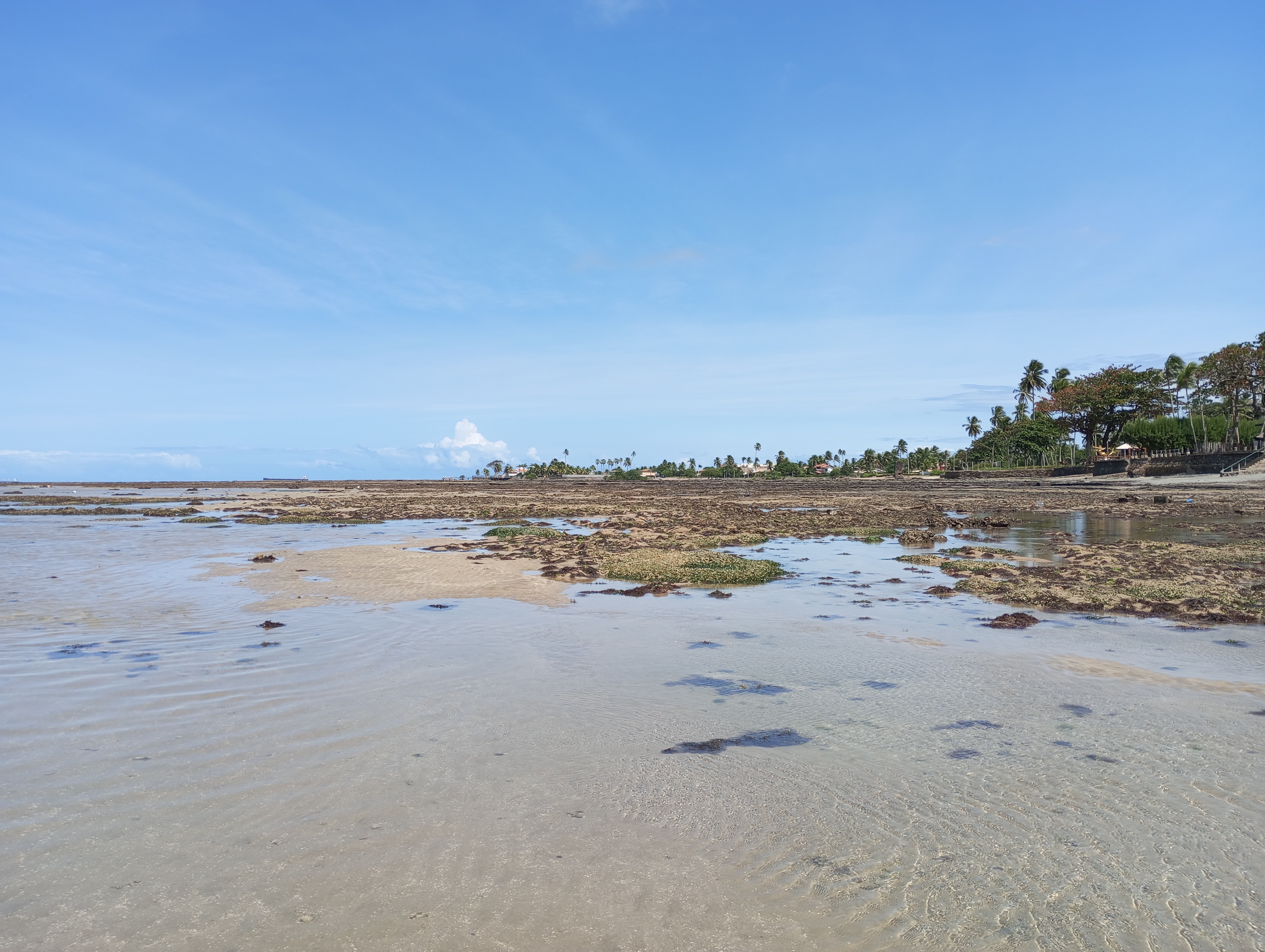Banner da Gamboa com a Trilha do Careca, praça, praia e paisagens da comunidade